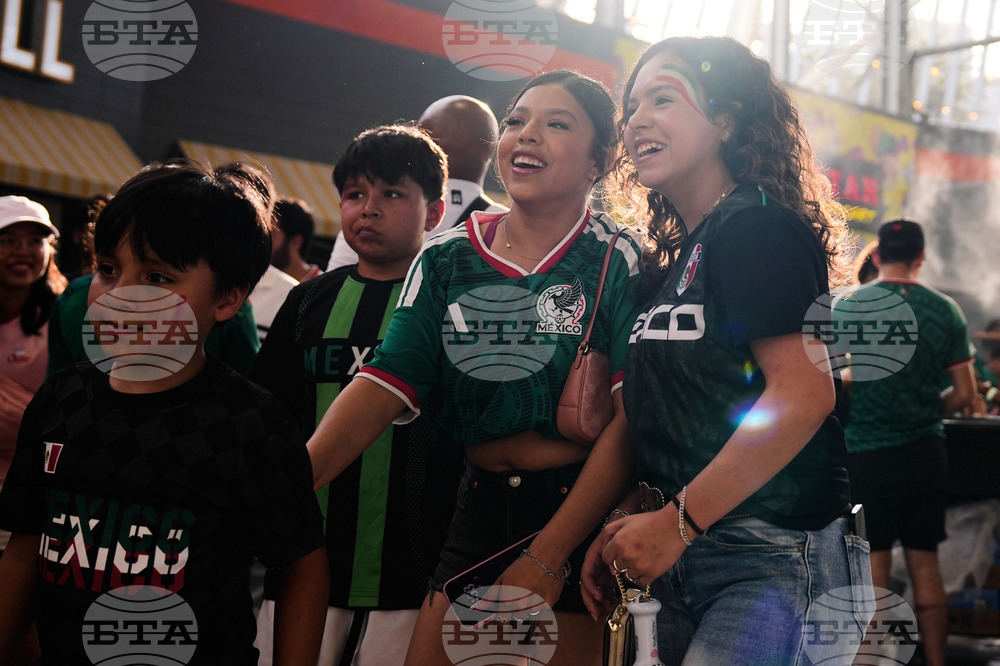Houston WCup Soccer Reaction