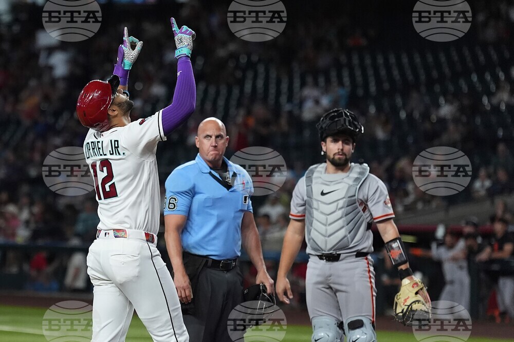 Giants Diamondbacks Baseball
