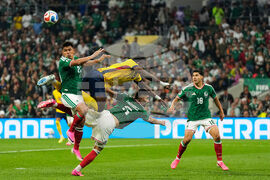 APTOPIX Ecuador Mexico WCup Soccer