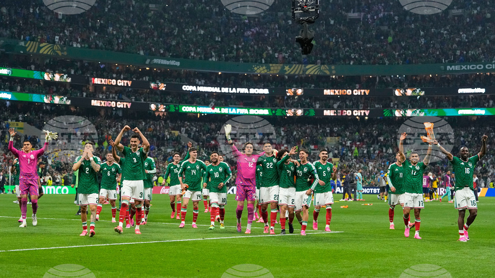 Ecuador Mexico WCup Soccer