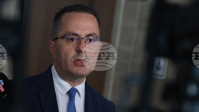 Станахме свидетели на поредния етап, в който се развенча управлението на Радев, каза Цончо Ганев след отхвърлянето на проекта за прекратяване на споразумението с Украйна