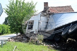 Село Липен - тежкотоварен автомобил - инцидент