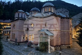 Рилски манастир - литургия - празник