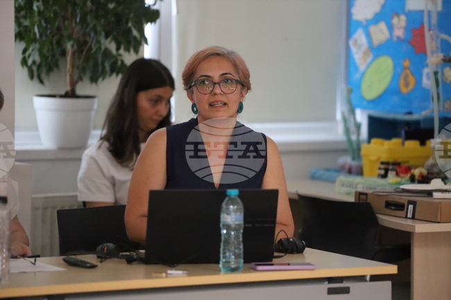 Romanian Scientist Presents Antarctic Human Adaptation Research at Bulgarian-Romanian Polar Symposium