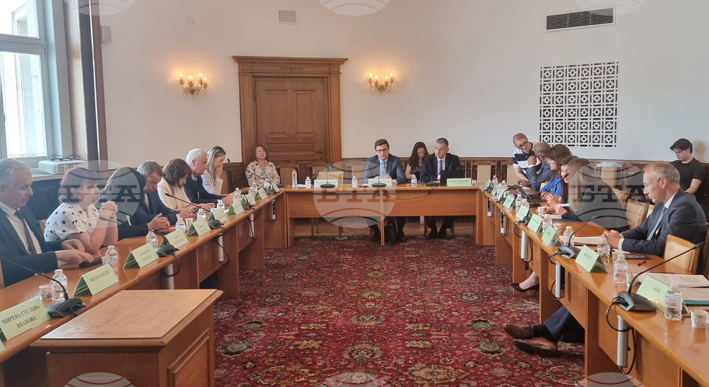 Народно събрание - Комисия по труда, демографската и социалната политика