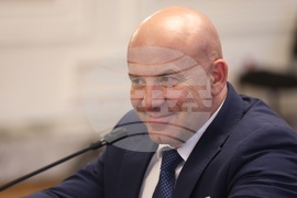 Народно събрание - Комисия по въпросите на младежта и спорта