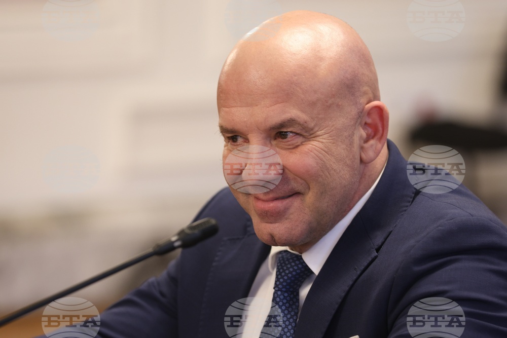 Народно събрание - Комисия по въпросите на младежта и спорта