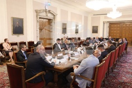 Народно събрание - Комисия по въпросите на младежта и спорта