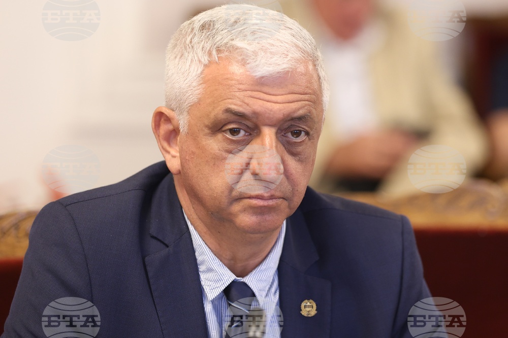 Народно събрание - Комисия по въпросите на младежта и спорта