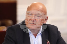 Народно събрание - Комисия по въпросите на младежта и спорта