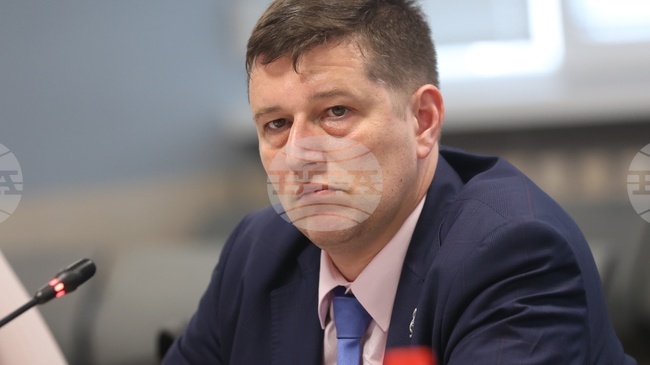 СЕМ прие единодушно отчета на генералния директор на БНР Милен Митев