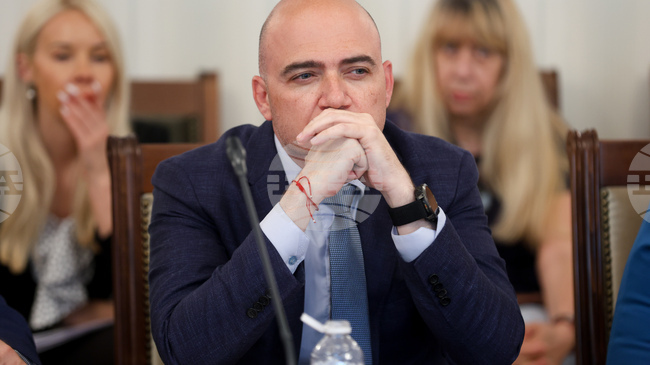 Министърът на туризма очаква Наредбата за атракционите да бъде приета до 19 юли 
