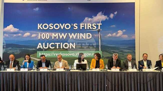 КосоваПрес: Капацитетът на търга за възобновяема енергия в Косово се е увеличил значително до 100 MW, заяви министърът на икономиката