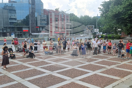 Пловдив - „Майчинството не е милостиня” - протест