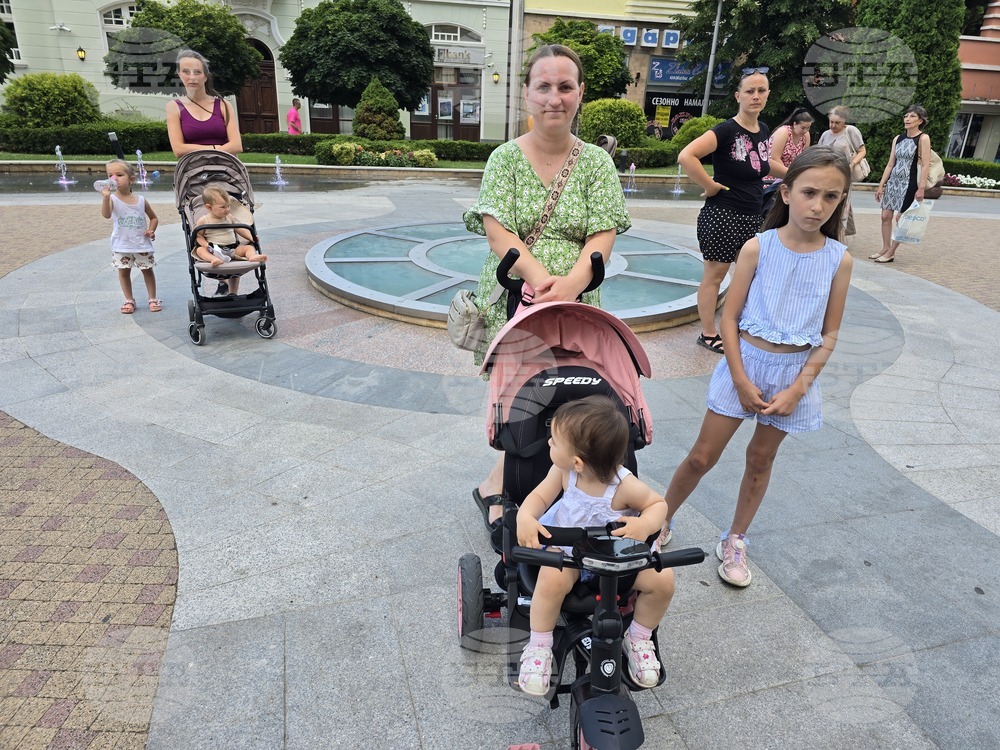 Сливен - протест - „Родители за достойно майчинство“