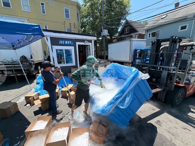 Massachusetts Extreme Weather Heat
