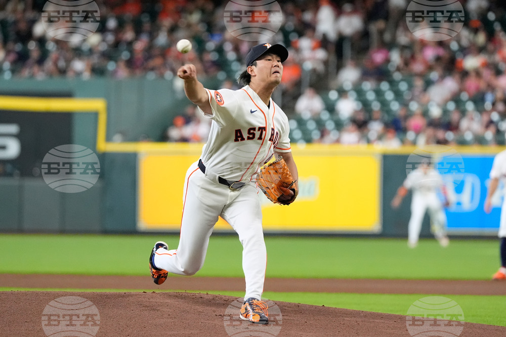Twins Astros Baseball