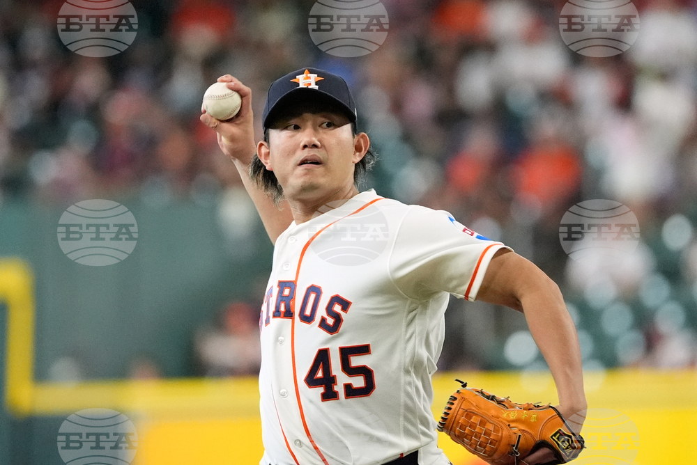 Twins Astros Baseball