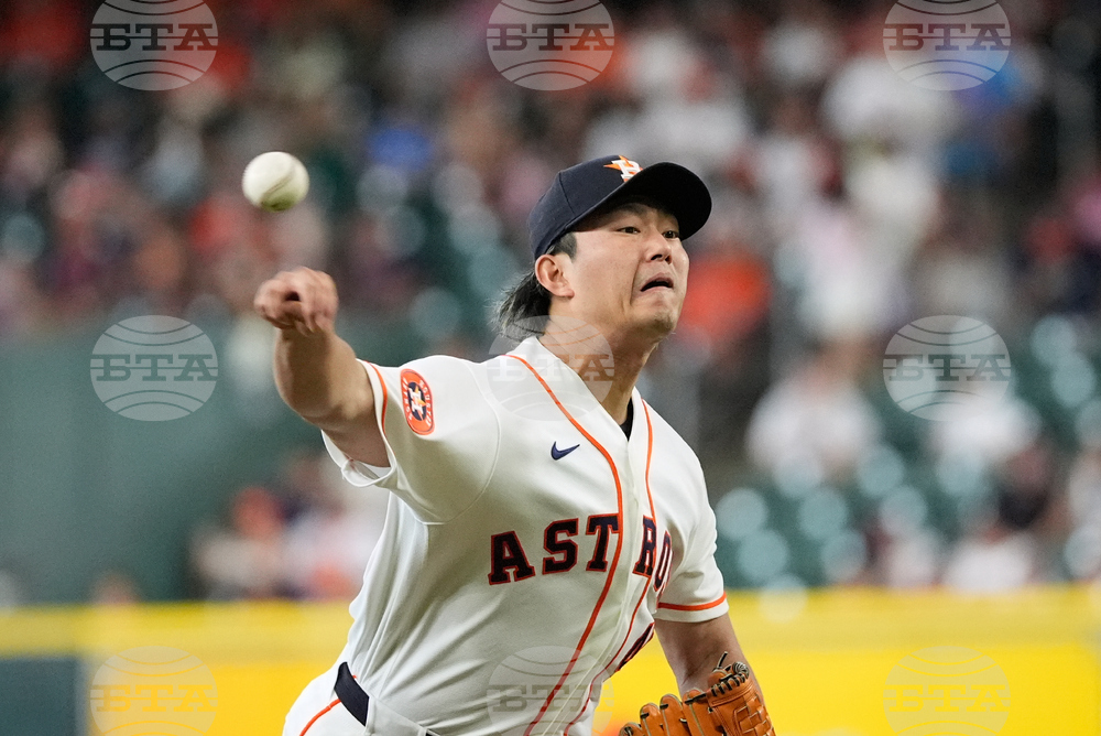 Twins Astros Baseball