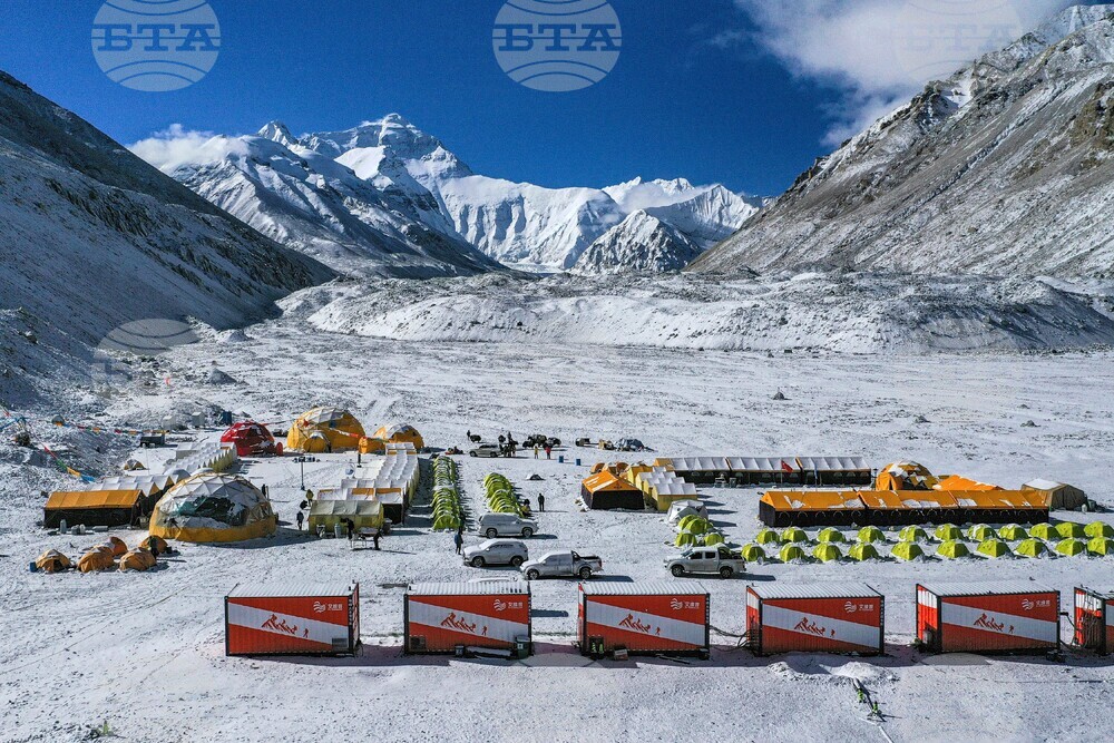 India-Everest-Green Boots