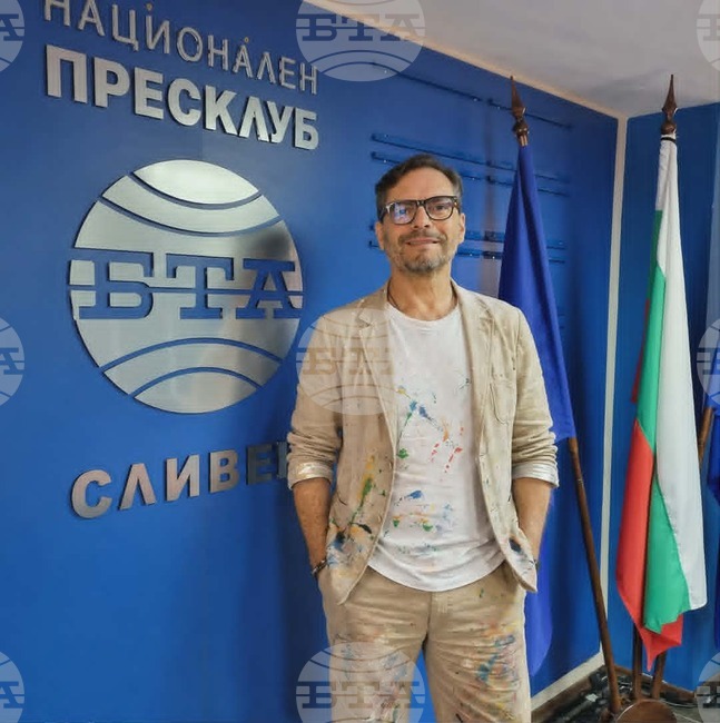 След близо 30 години в САЩ сливналия пише книга, за да разкаже за България на света