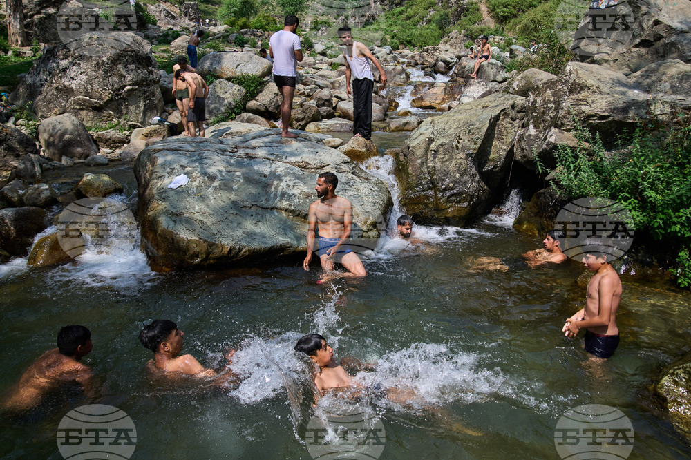 India Kashmir Extreme Weather Heat