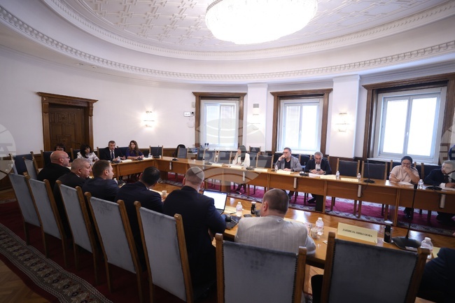 Комисията по транспорт към НС прие на първо четене спогодба за автомобилни превози между България и Монголия