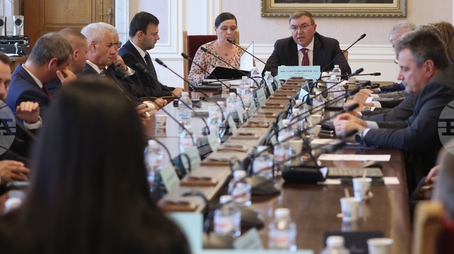 Двете страни по казус в Александровска болница бяха изслушани в парламентарната комисия по здравеопазване 