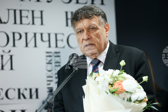 Националният военноисторически музей е еталон за професионализъм и сърцата работа, каза министърът на образованието проф. Георги Вълчев