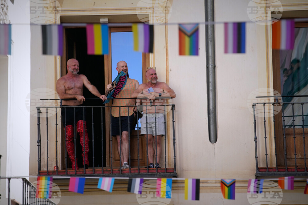 Spain Pride High Heels Race