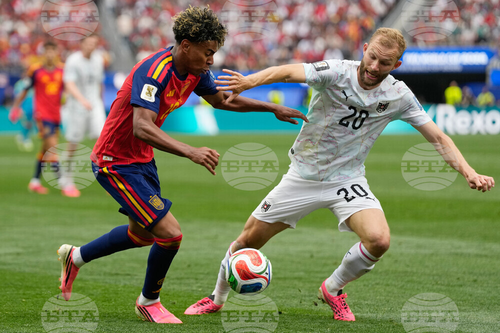 Austria Spain WCup Soccer