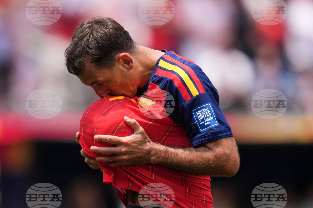 APTOPIX Austria Spain WCup Soccer