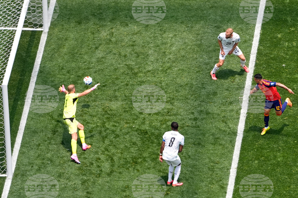Austria Spain WCup Soccer