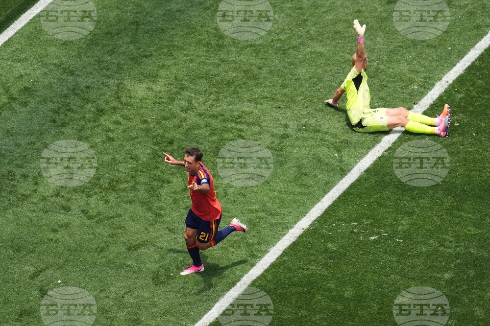 Austria Spain WCup Soccer