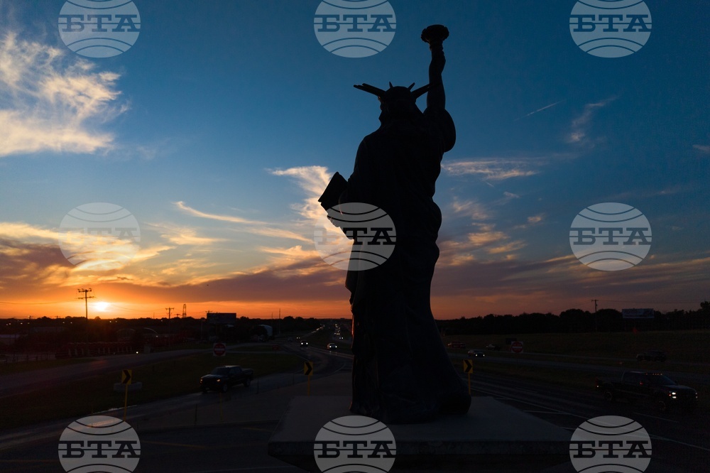 America 250 Symbols Across the Globe US
