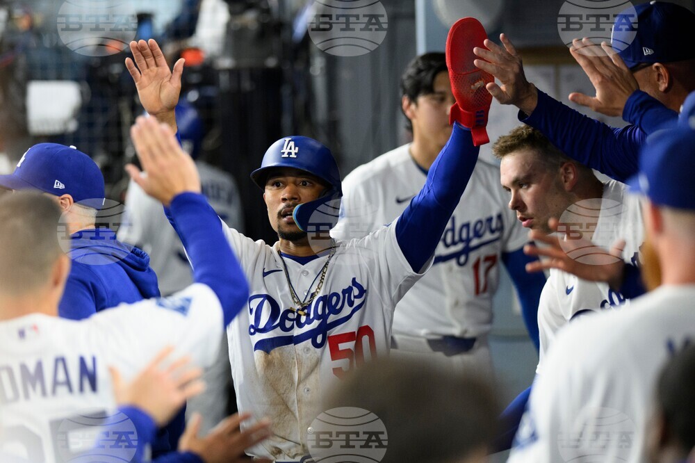 Padres Dodgers Baseball