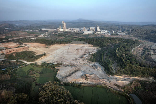 CORRECTION Indonesia Cement Case