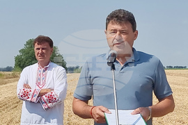 Генерал Тошево - жътвена кампания - начало