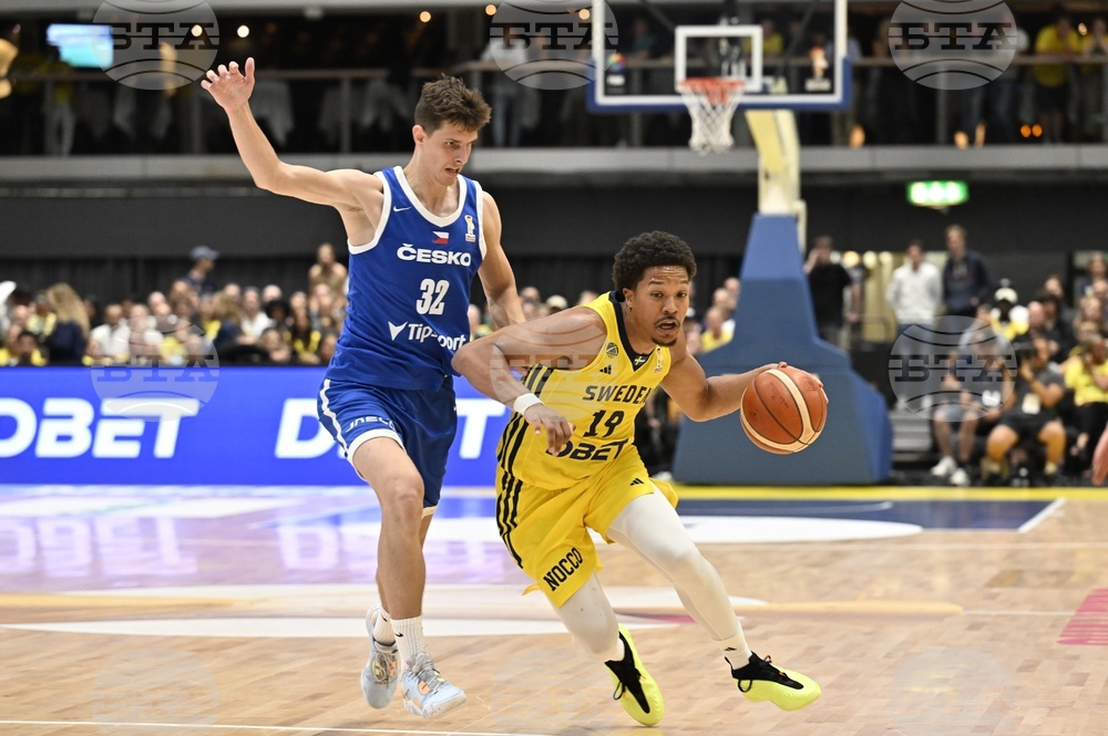 Sweden WCup Basketball