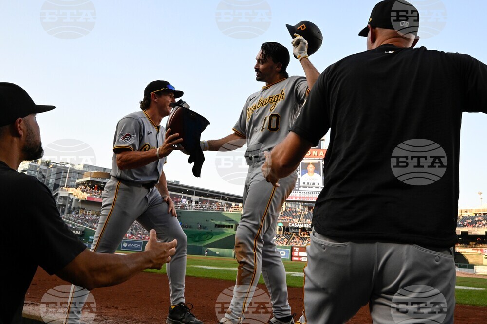 Pirates Nationals Baseball