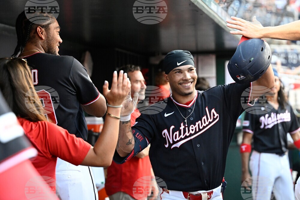 Pirates Nationals Baseball