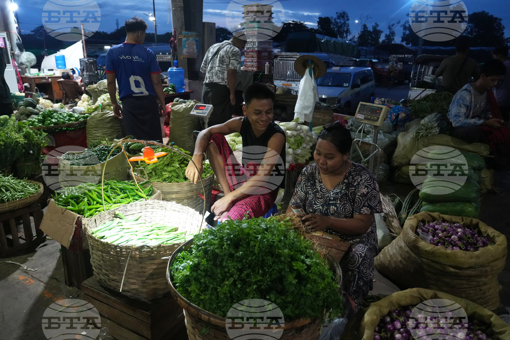 Myanmar Daily Life