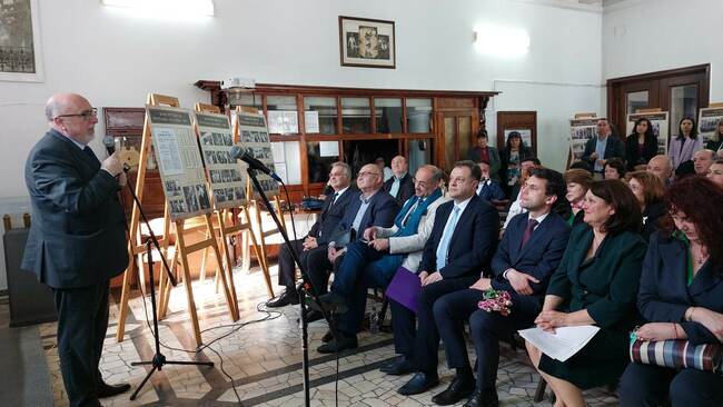 С изложбата „144 години конституционализъм в България“ великотърновската адвокатска колегия отбеляза своя празник