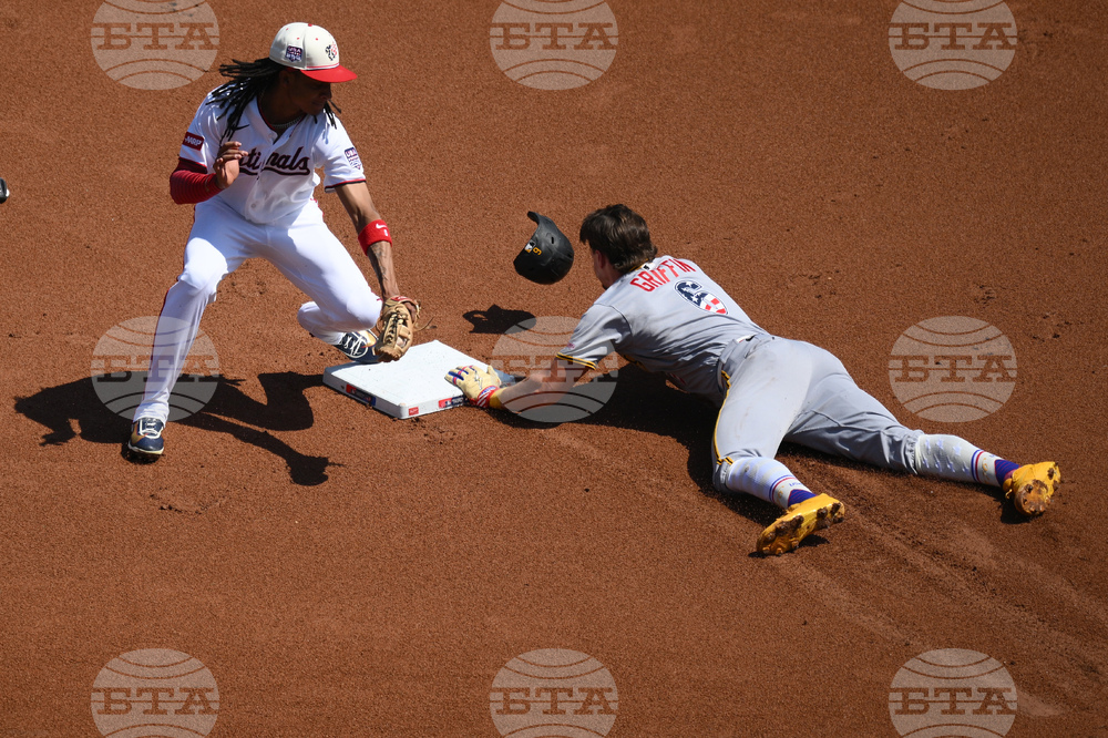 Pirates Nationals Baseball