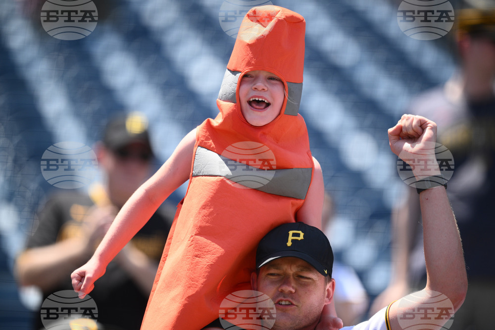 Pirates Nationals Baseball