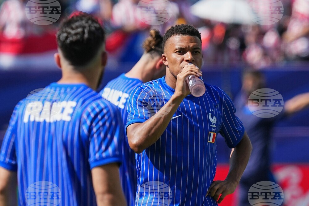 Paraguay France WCup Soccer