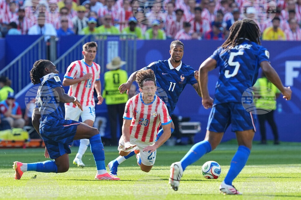 Paraguay France WCup Soccer