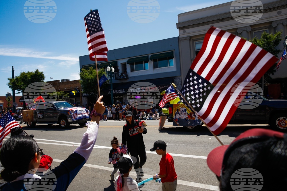 Forth of July Parade California