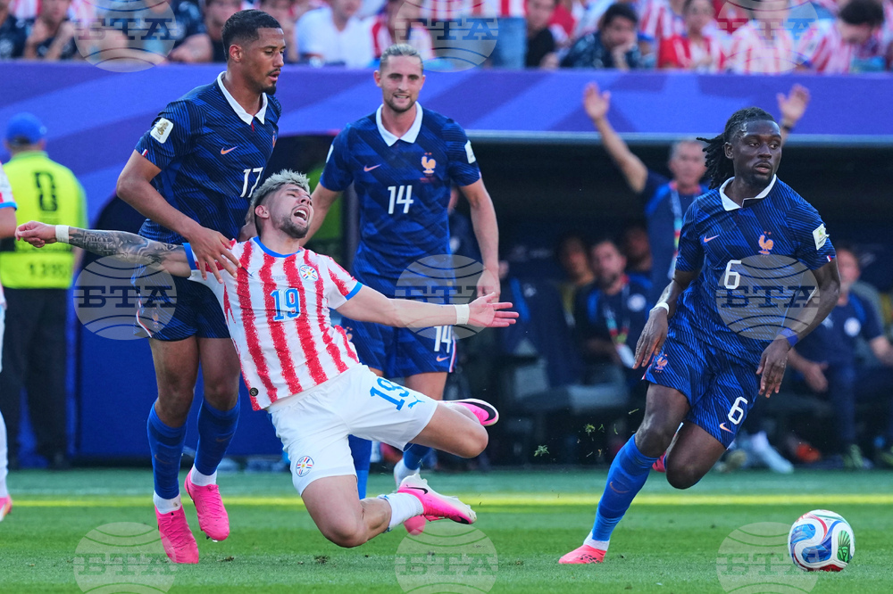 APTOPIX Paraguay France WCup Soccer