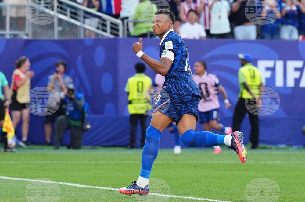 Paraguay France WCup Soccer